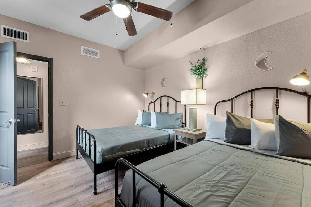 Appartement Designer Corner 3br/2ba - Disney, Universal, Convention Center & Seaworld Orlando