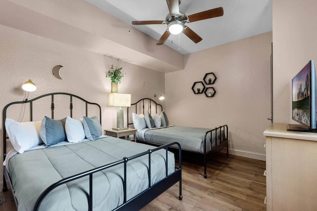 Designer Corner 3br/2ba - Disney, Universal, Convention Center & Seaworld Appartement *