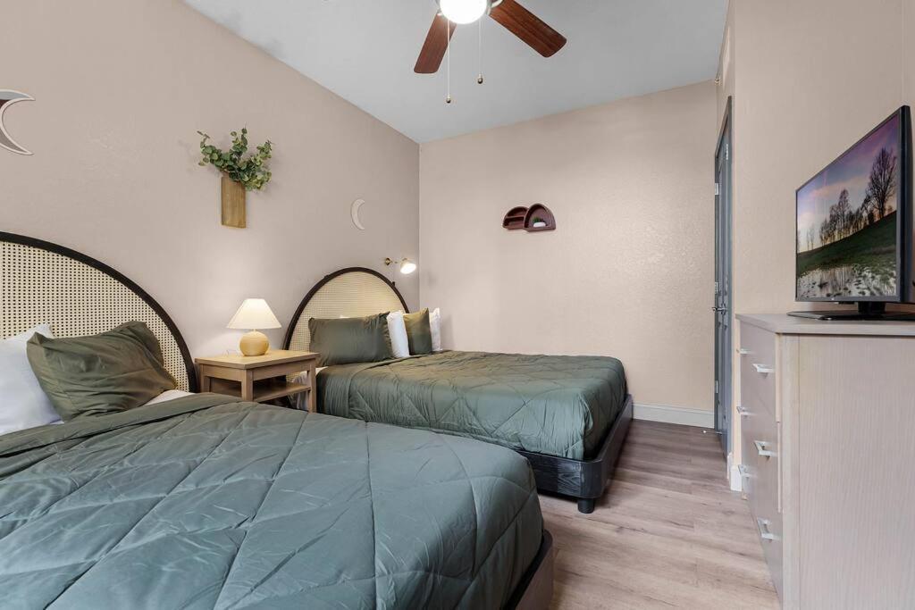 Designer Corner 3br/2ba - Disney, Universal, Convention Center & Seaworld Appartement