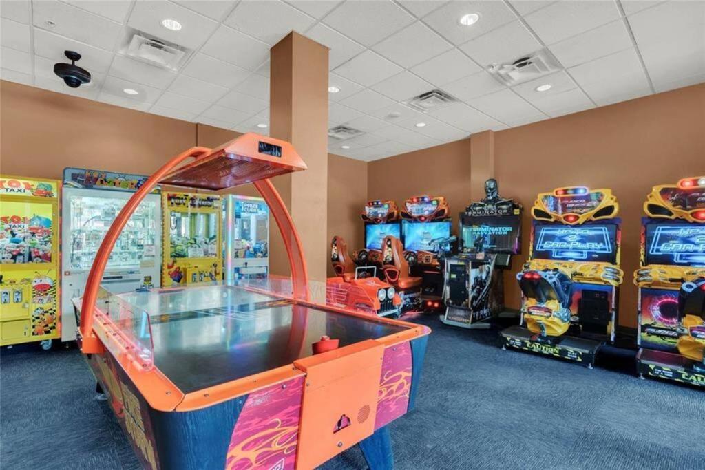 Designer Corner 3br/2ba - Disney, Universal, Convention Center & Seaworld Appartement