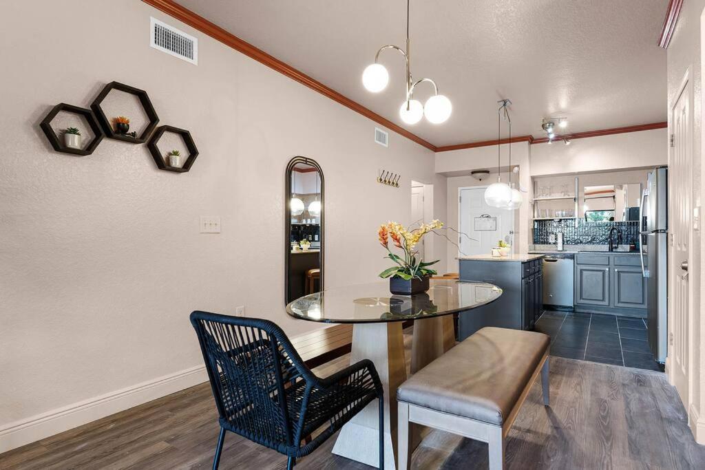 Appartement Designer Corner 3br/2ba - Disney, Universal, Convention Center & Seaworld *
