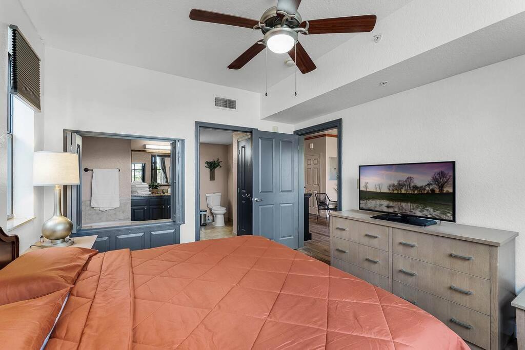 Appartement Designer Corner 3br/2ba - Disney, Universal, Convention Center & Seaworld Orlando