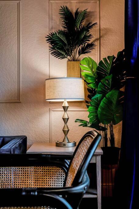 Appartement Designer Corner 3br/2ba - Disney, Universal, Convention Center & Seaworld *